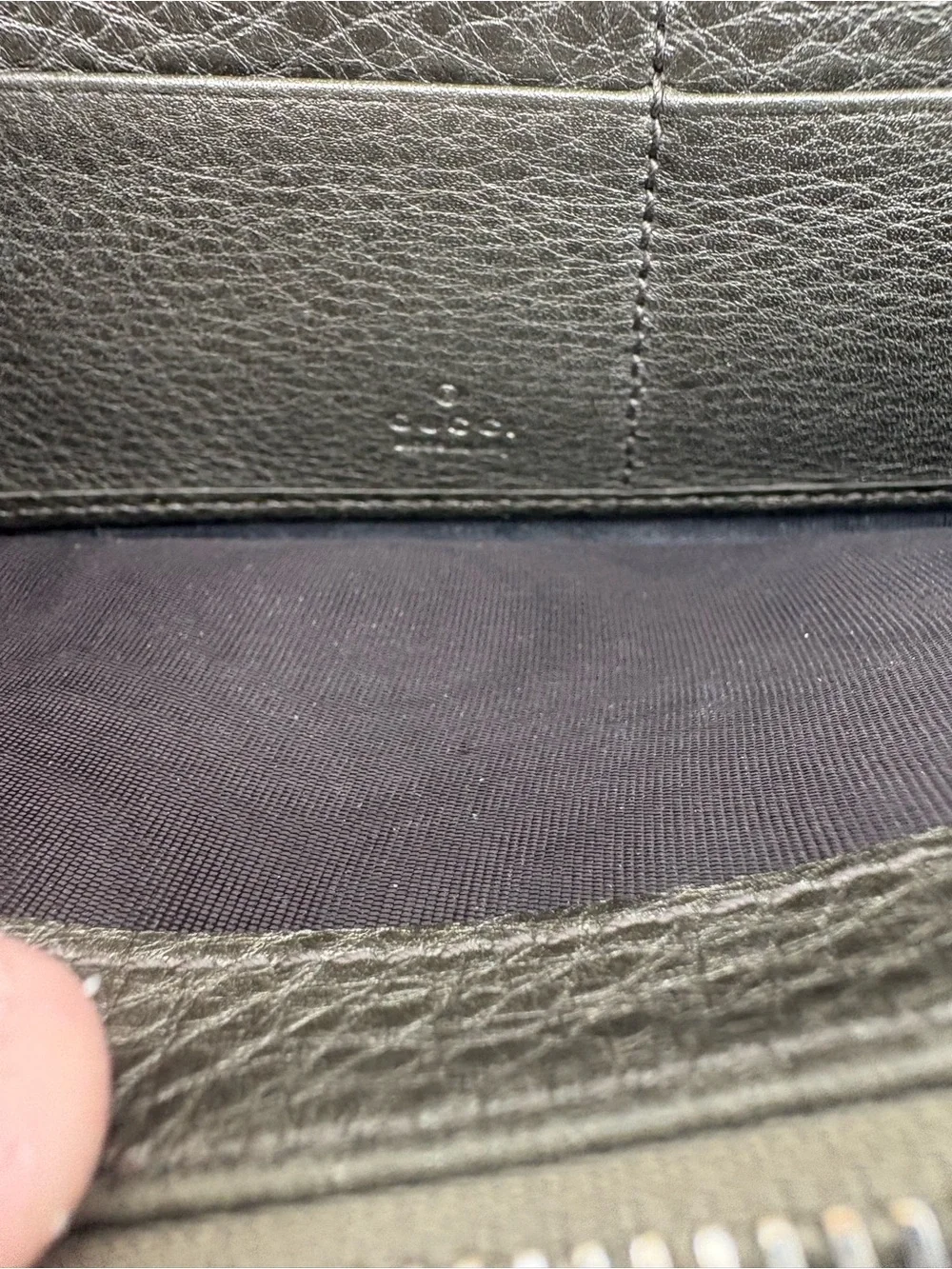 Authentic Gucci Soho Metallic Gunmetal Zip Around Wallet GG Tassel Full Set - Picture 9 of 15